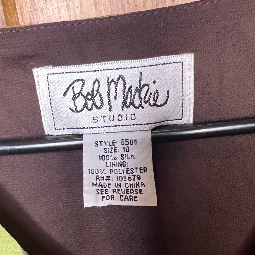 EUC BOB MACKIE dress size 10 100% silk - Picture 3 of 4